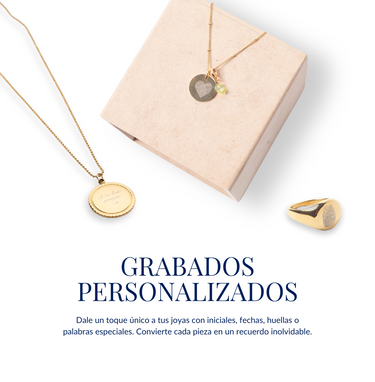 Madeline - Collar con Grabado Láser + Charms